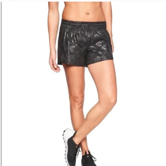 Athleta Black Botanical Print Racer Short 4.5" Size Large - Picture 1 of 5